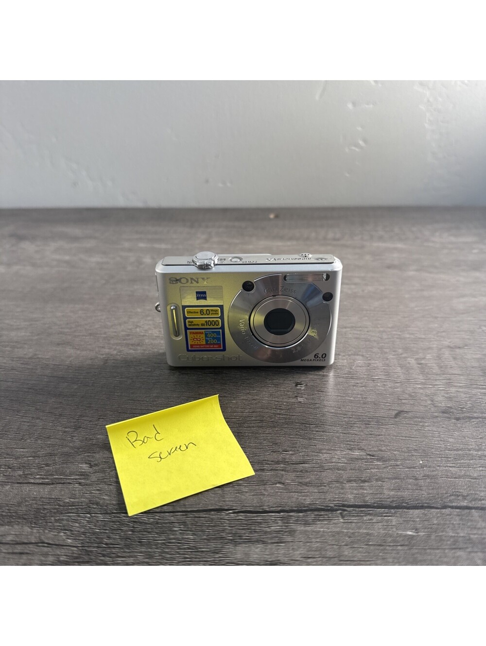 Sony Cyber-shot DSC-W30 Works Except Flash 6MP 3x Zoom BAD SCREEN